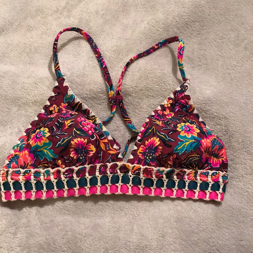 swim top